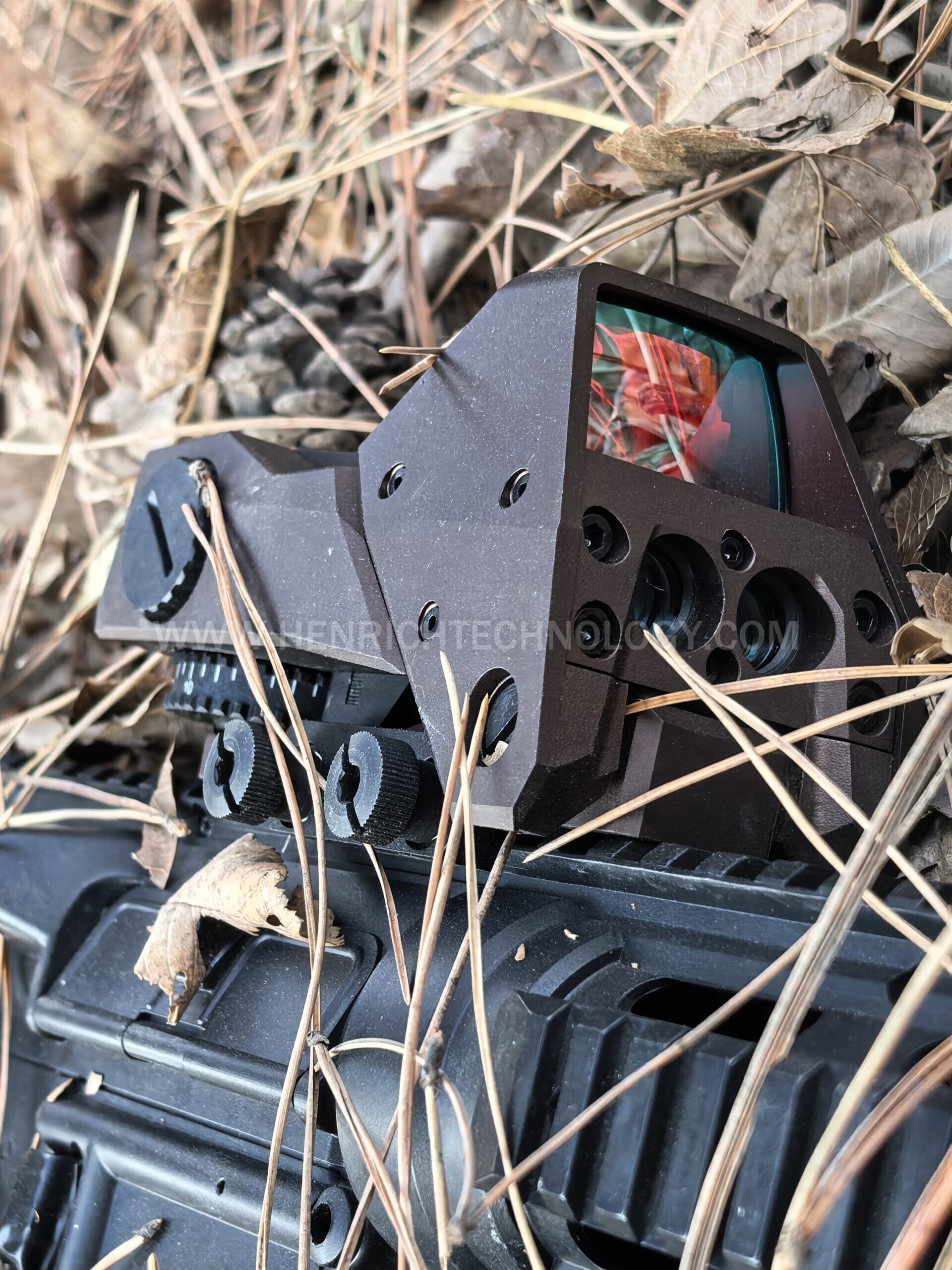 A rangefinder with a red dot